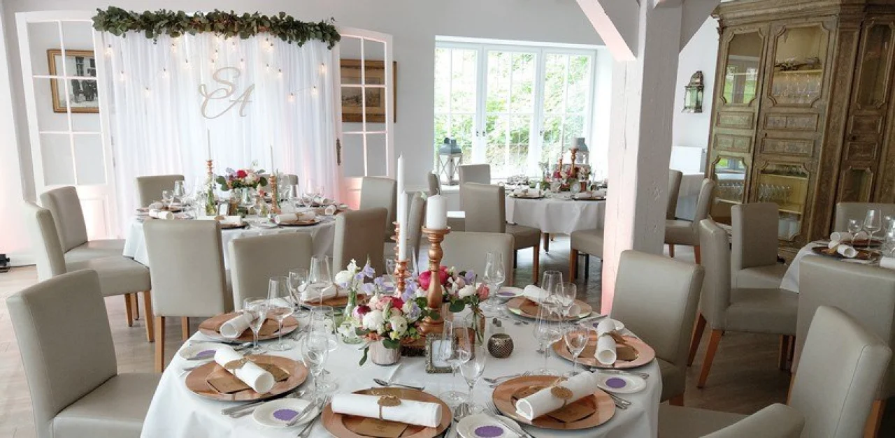 Table-Setting